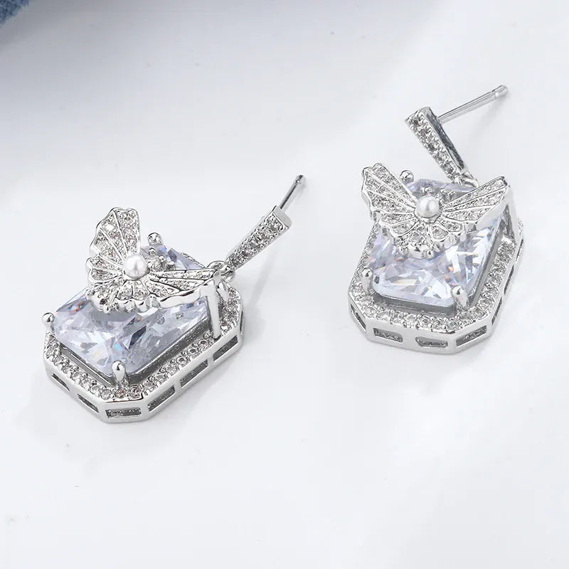 KissICON Elegant Crystal Butterfly Stud Earrings Claw Design Zircon