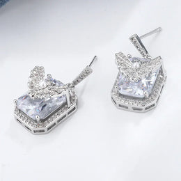 KissICON Elegant Crystal Butterfly Stud Earrings Claw Design Zircon