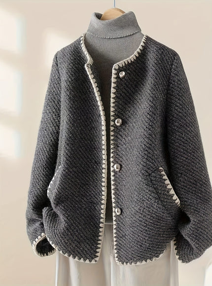 KissICON Elegant Curve Greywhite Contrast Collar Jacket