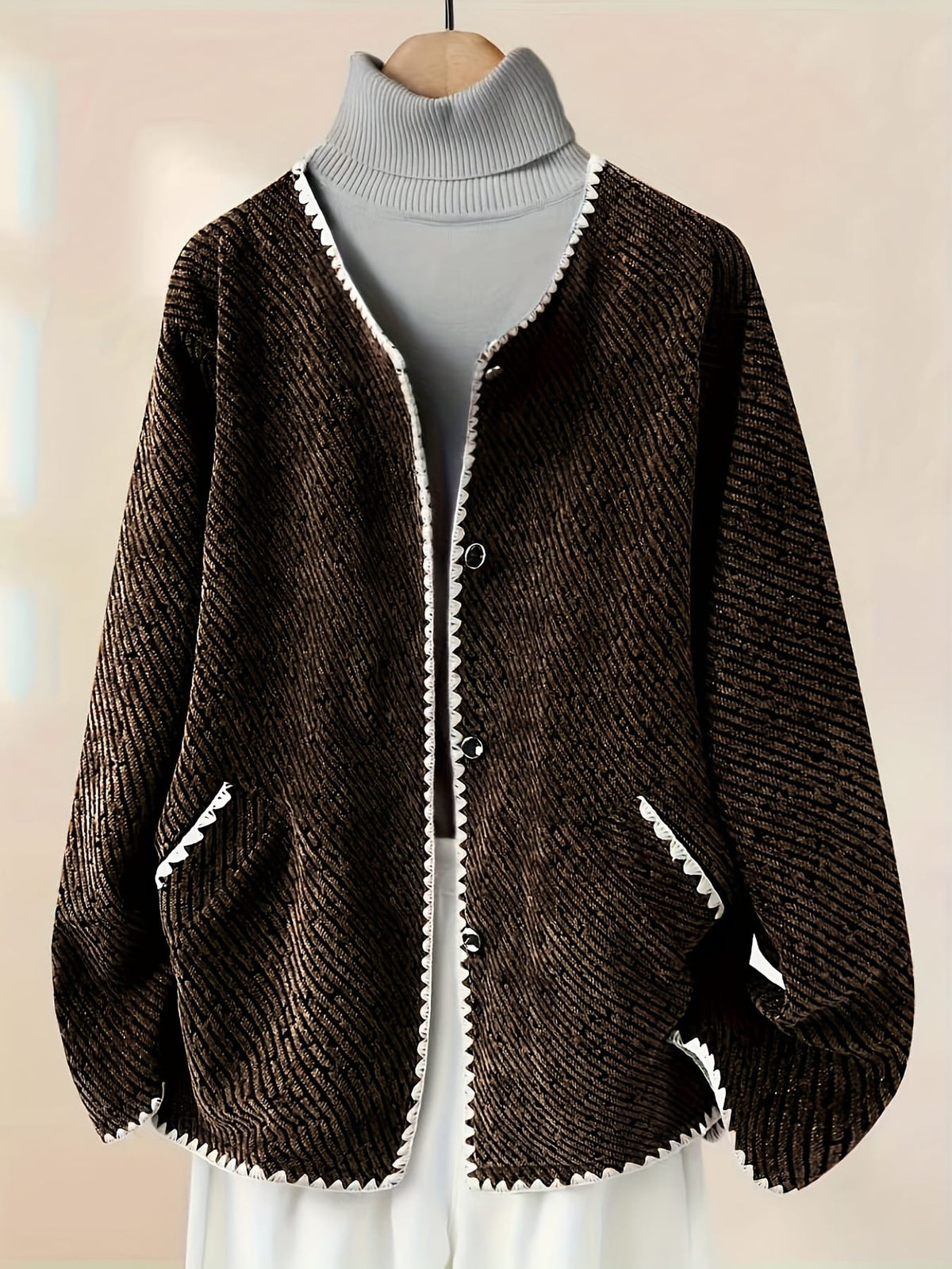 KissICON Elegant Curve Greywhite Contrast Collar Jacket