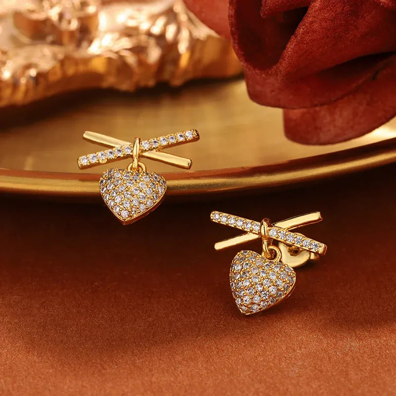 KissICON 💋 Elegant Full-Diamond Heart Earrings - Sparkling Zircon