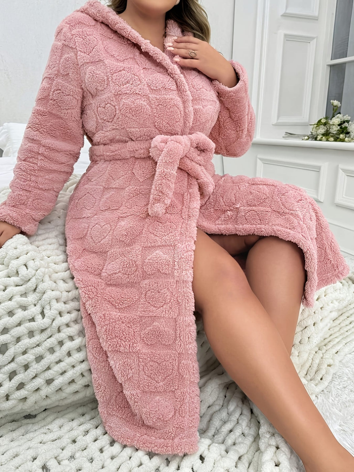 jkthpu-45 Elegant Heart VNeck Hooded Robe with Jacquard Belt