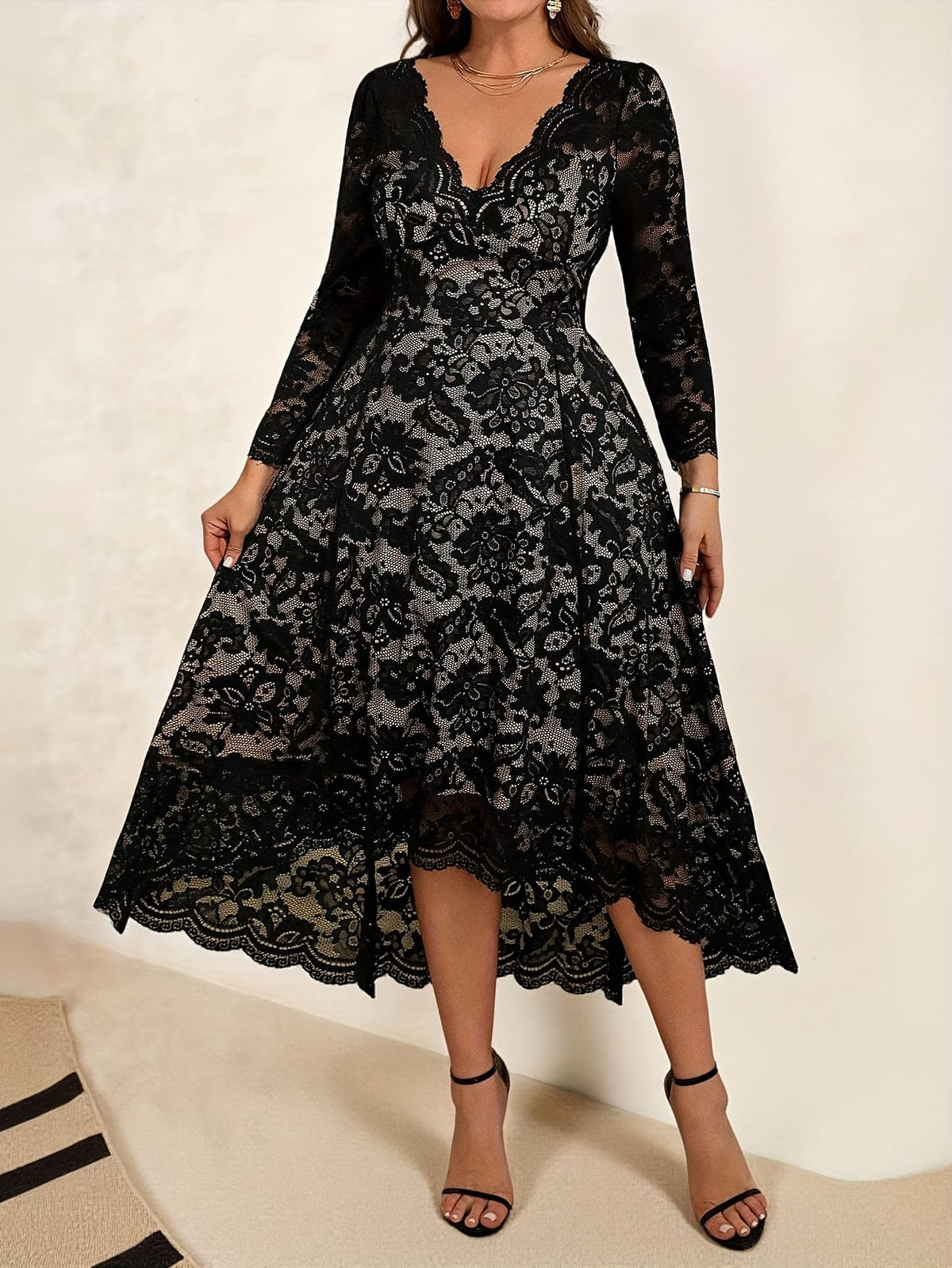 jkthpu-45 Elegant Plus Size Black Lace VNeck Long Sleeve Midi Dress