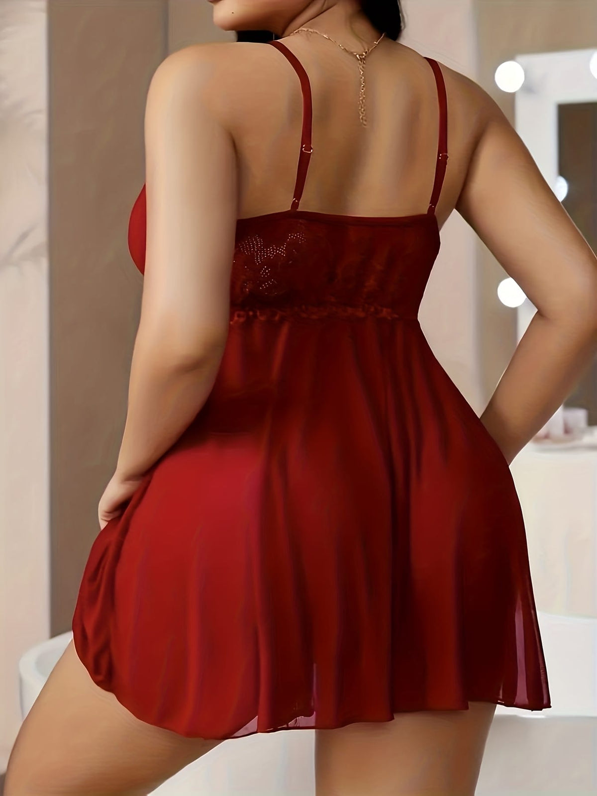 jkthpu-45 Elegant PlusSize Lace  Mesh Backless Nightgown Set
