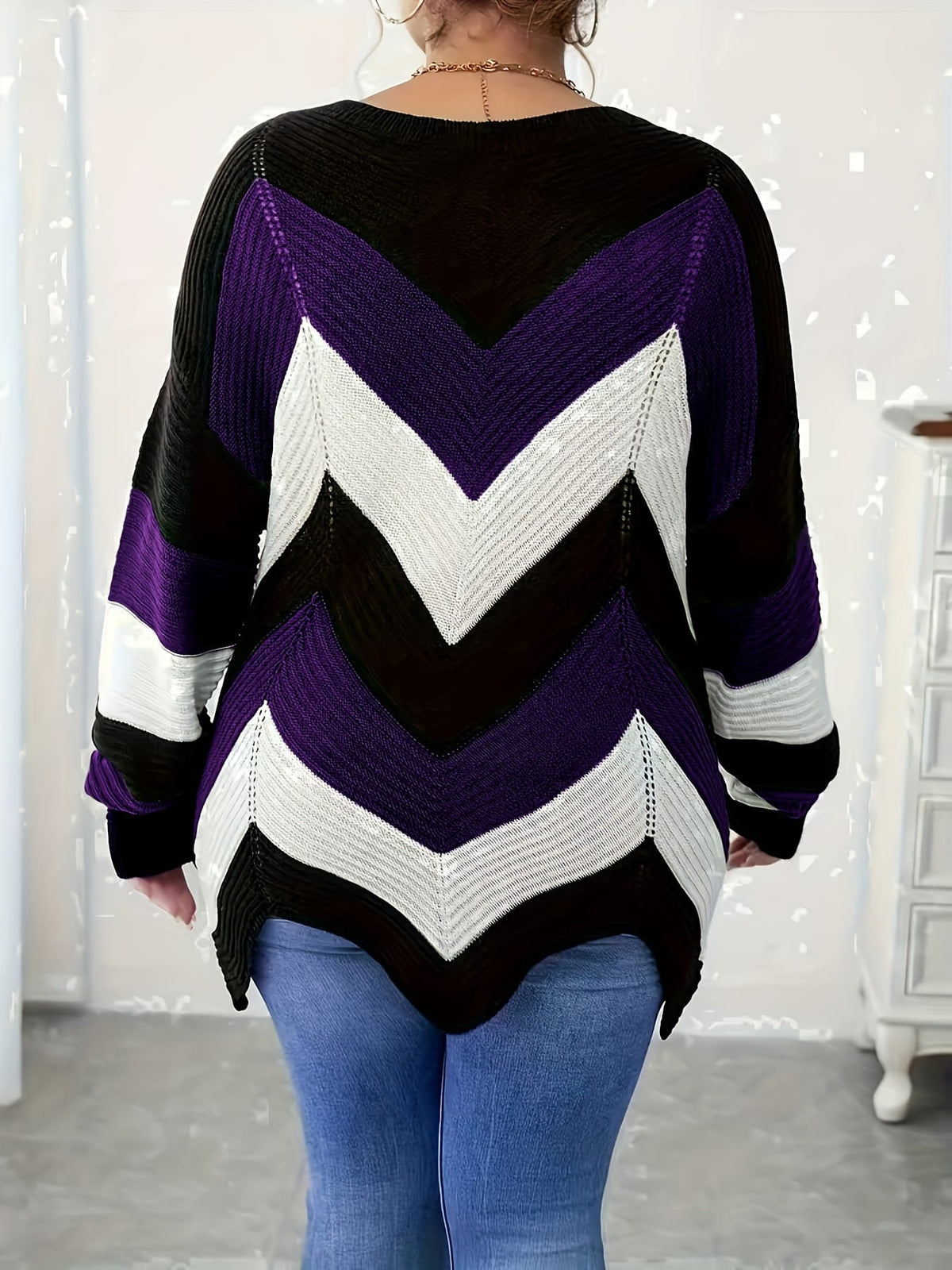 KissICON Elegant Striped Asymmetrical Hem Sweater for Women -