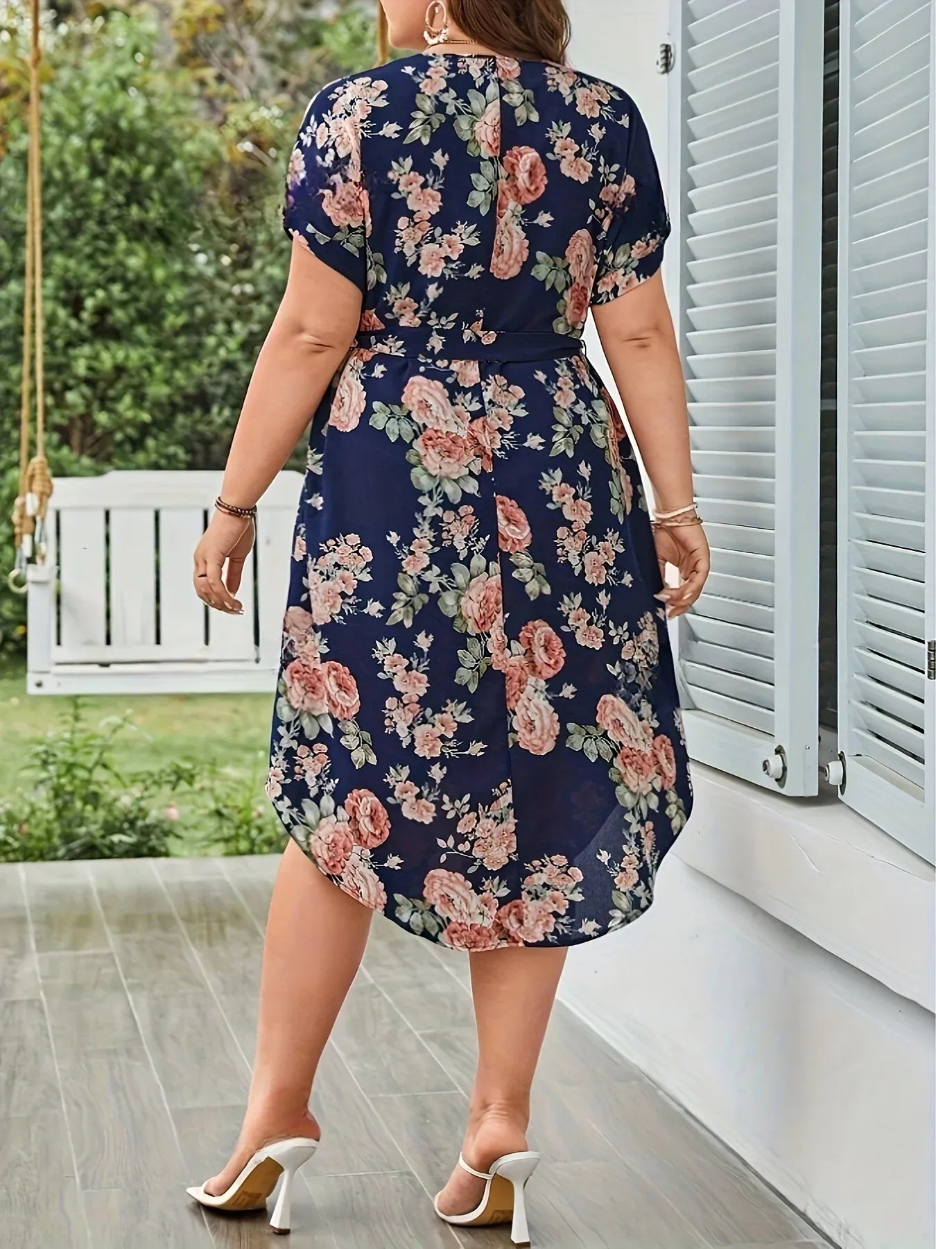 KissICON Elegant Vintage Floral Plus Size Vacation VNeck LaceUp Dress