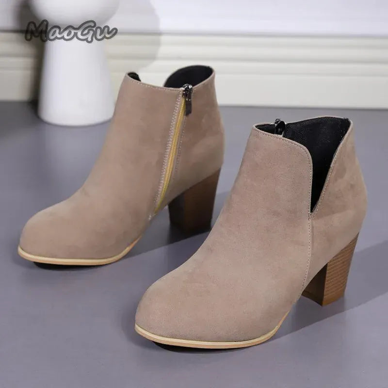 KissICON Elegant Women Ankle Bootie Side Zippers Chunky Mid