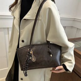 Dropshipman European American Retro Tote Bag, Korean Fashion Shoulder Bags Advanced Simple Handbag New Large Capacity Pendant Versatile Bags