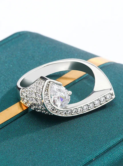 KissICON European Style Elegant Diamond-set Irregular Ring Line Sense Highlights Full of Diamond Jewelry Party 925 Silver Diamond Ring