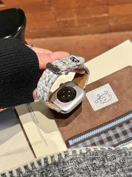 KissICON Excellent cute cartoon cat leather loop band For Apple Watch women 44mm 40 45 41 49 42 38 Series 11 10 9 8 SE 7 6 5 4 3 Strap