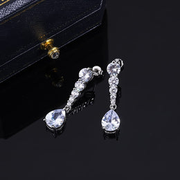 KissICON Exquisite Fashion Lady AAA Zircon Hanging Drop Shape Earrings White Leaf Wedding Jewelry Factory Wholesale 925 Silver Plated