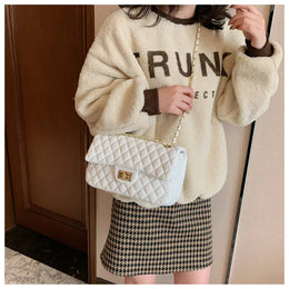 KissICON Fall Trend Women's Texture Rhombic Chain Slung