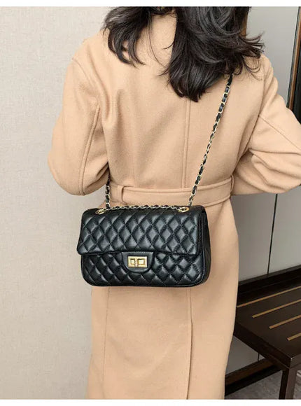 KissICON Fall Trend Women's Texture Rhombic Chain Slung