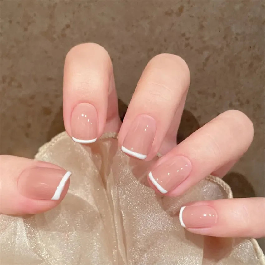KissICON False-Nail-ZD-198 24Pcs Full Cover Wearing Reusable False Nails Glitter
