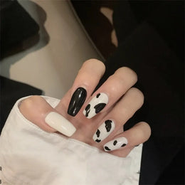 KissICON False-Nails-8606 24Pcs Full Cover Wearing Reusable False Nails Glitter