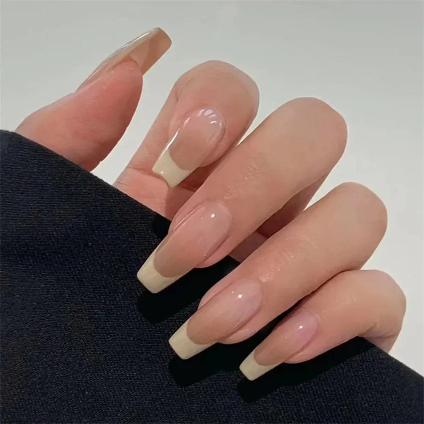KissICON False-Nails-R449 24Pcs Full Cover Wearing Reusable False Nails Glitter