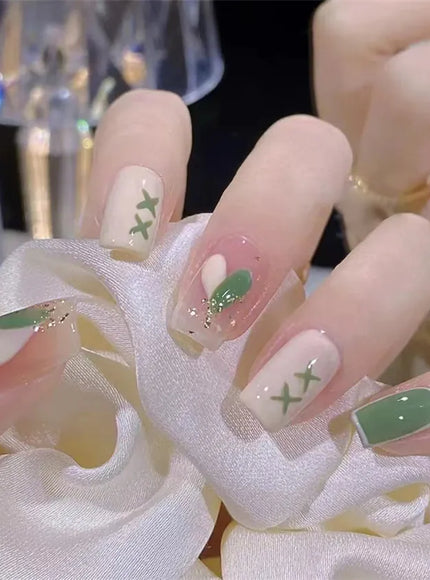 KissICON False-Nails-R582 24Pcs Full Cover Wearing Reusable False Nails Glitter