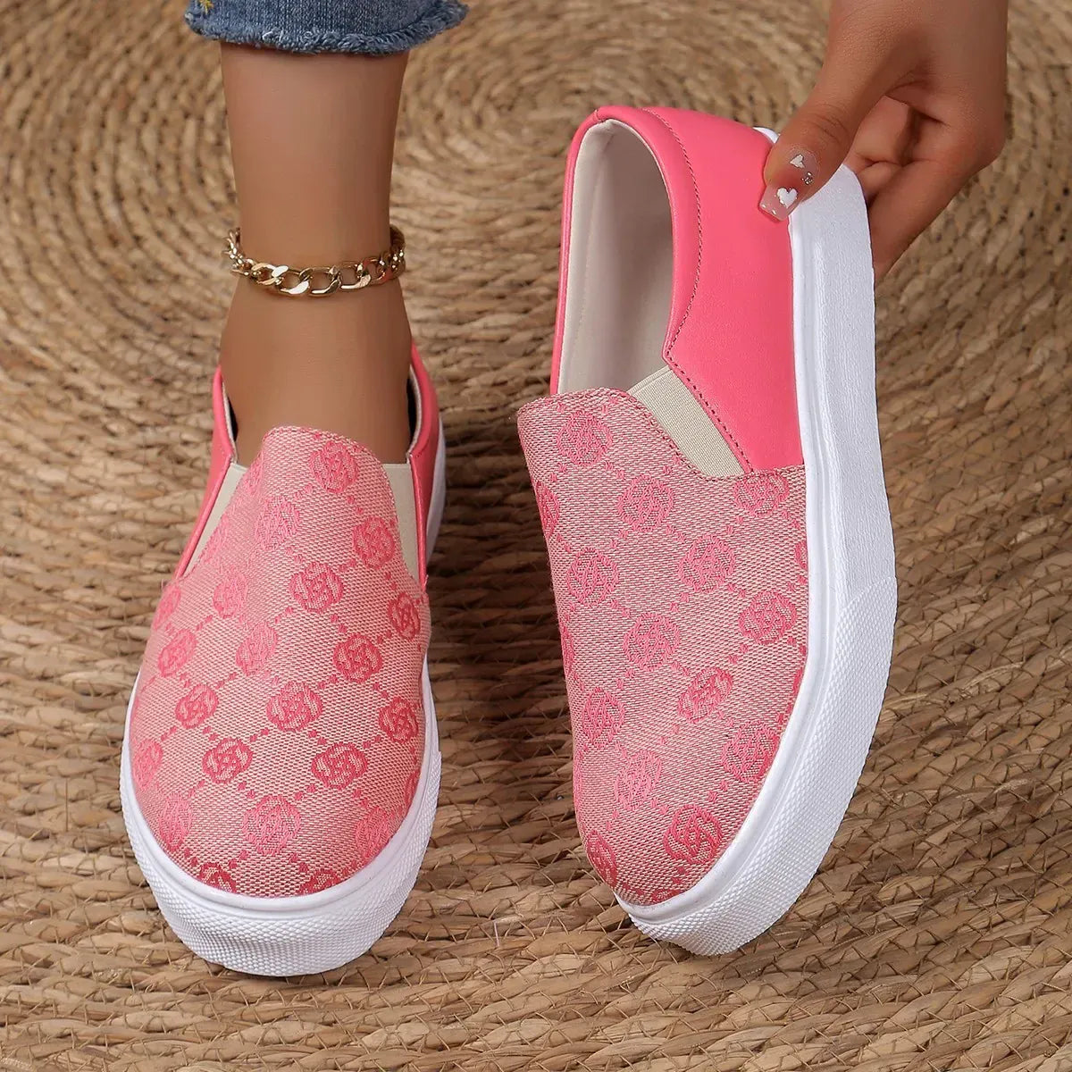 Dropshipman Fashion Casual Sneakers Women Shoes 2024 Women Flats Rhinestone Bling Chic Shining Star Sewing Thick Sole Slip on Platform