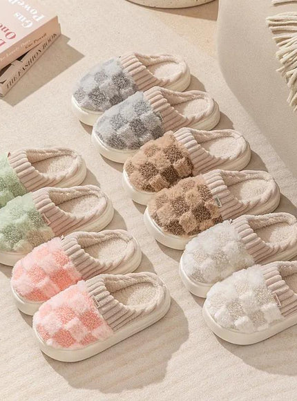 KissICON Fashion Couple Winter Flip Flops Warm Plaid Plush