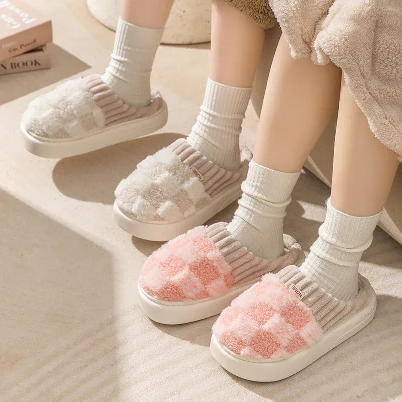 KissICON Fashion Couple Winter Flip Flops Warm Plaid Plush