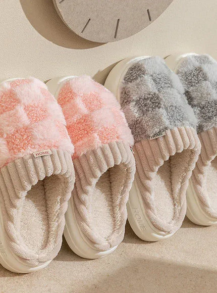 KissICON Fashion Couple Winter Flip Flops Warm Plaid Plush