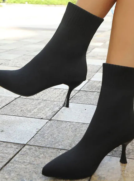 KissICON Fashion Elastic Sock Boots Women Knitted Breathable High