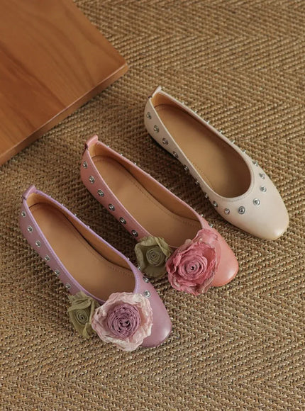 KissICON Fashion Flat Shoes for Women Spring Autumn Rivets