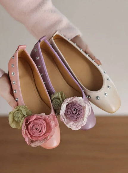 KissICON Fashion Flat Shoes for Women Spring Autumn Rivets
