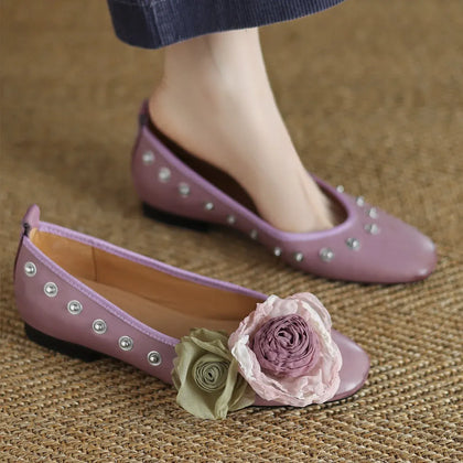 KissICON Fashion Flat Shoes for Women Spring Autumn Rivets