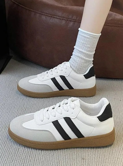 KissICON Footwear Fashion Lace-Up Vulcanized Flat Sneakers for Women