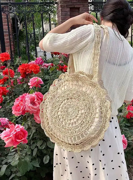 KissICON Fashionable Flower Shoulder Round Large-capacity Hollow Straw