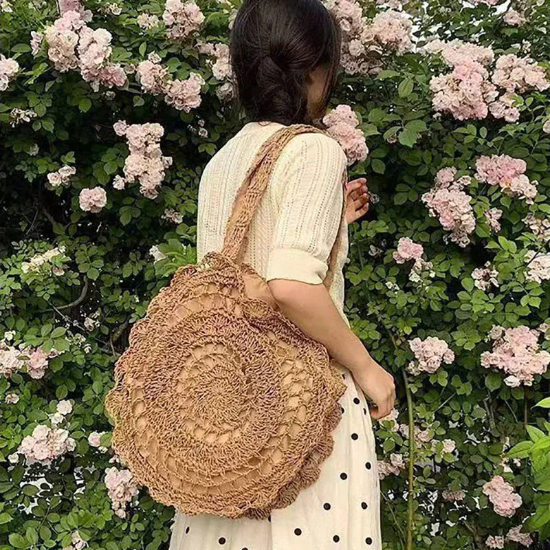 KissICON Fashionable Flower Shoulder Round Large-capacity Hollow Straw