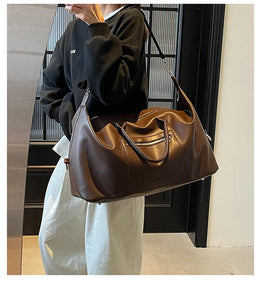 KissICON Fashionable Large-capacity Handbag – Travel Commuting Essential