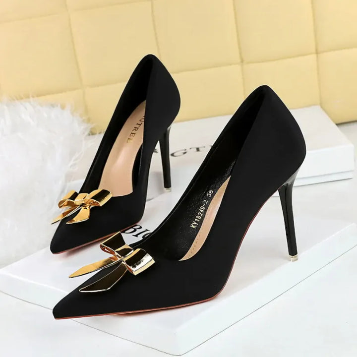 Fashionable Pointed High Heels Metal Bow Thin Heels