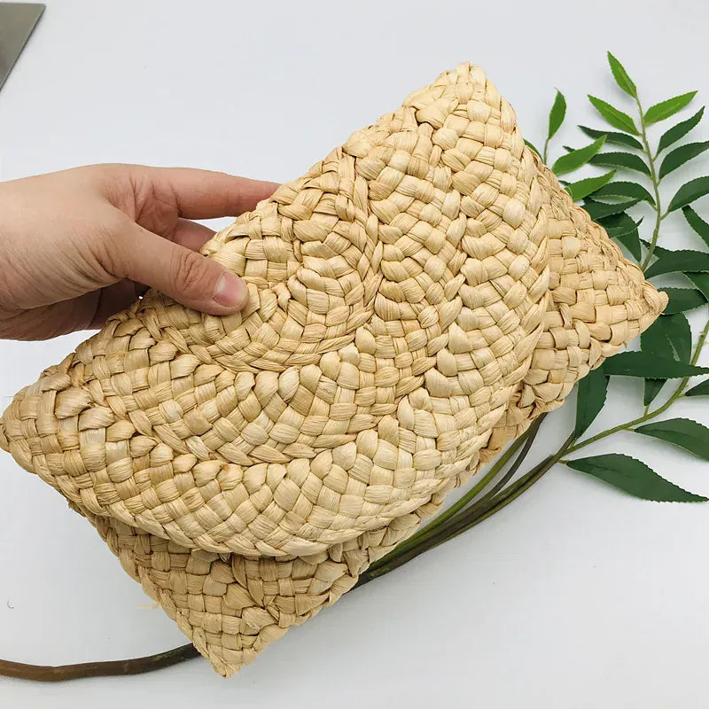 KissICON Fashionable Woven Clutch – Women's Coin Purse