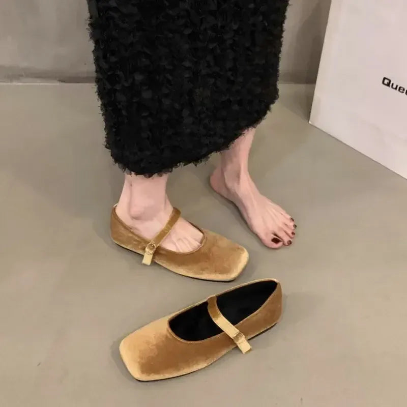 KissICON Flat Shoes for Women Autumn Mary Jane Hairy