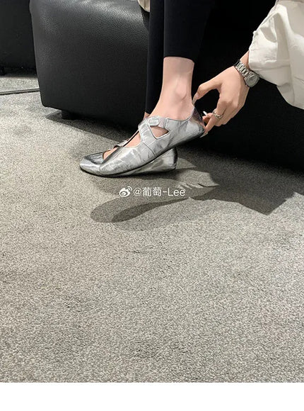 KissICON Flat Shoes for Women's Spring and Autumn Cross