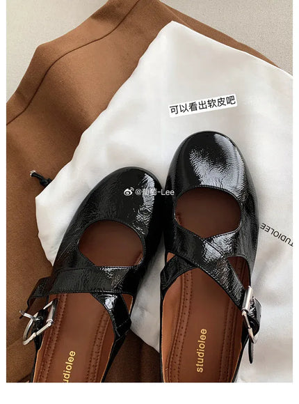 KissICON Flat Shoes for Women's Spring and Autumn Cross
