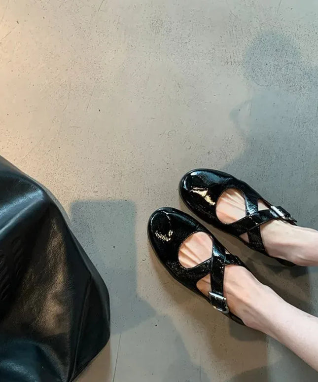 KissICON Flat Shoes for Women's Spring and Autumn Cross