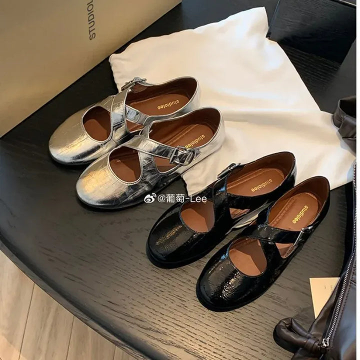 Flat Shoes for Women's Spring and Autumn Cross