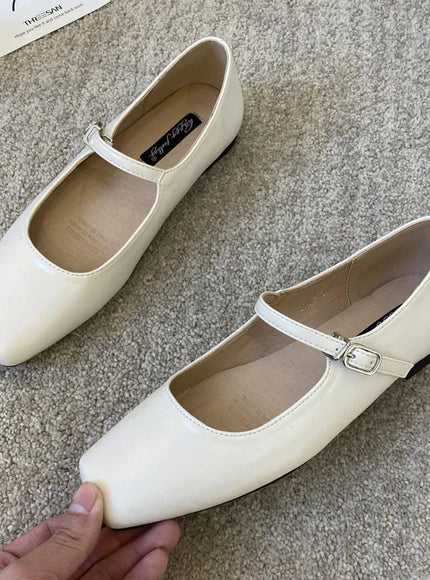 KissICON Flat Shoes for Women Silver Mary Jane Women's