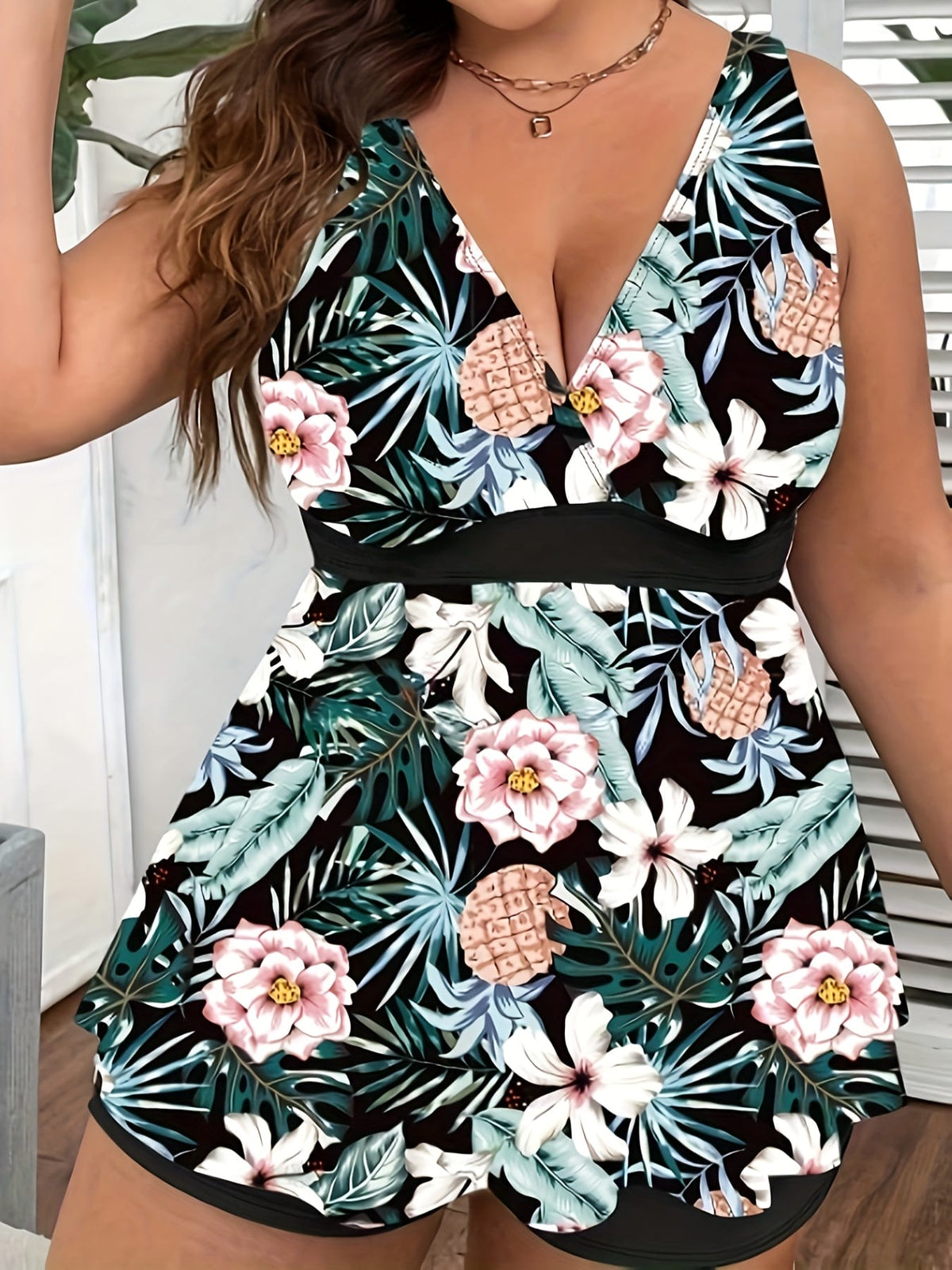 KissICON Flattering Curve Tankini – Confident