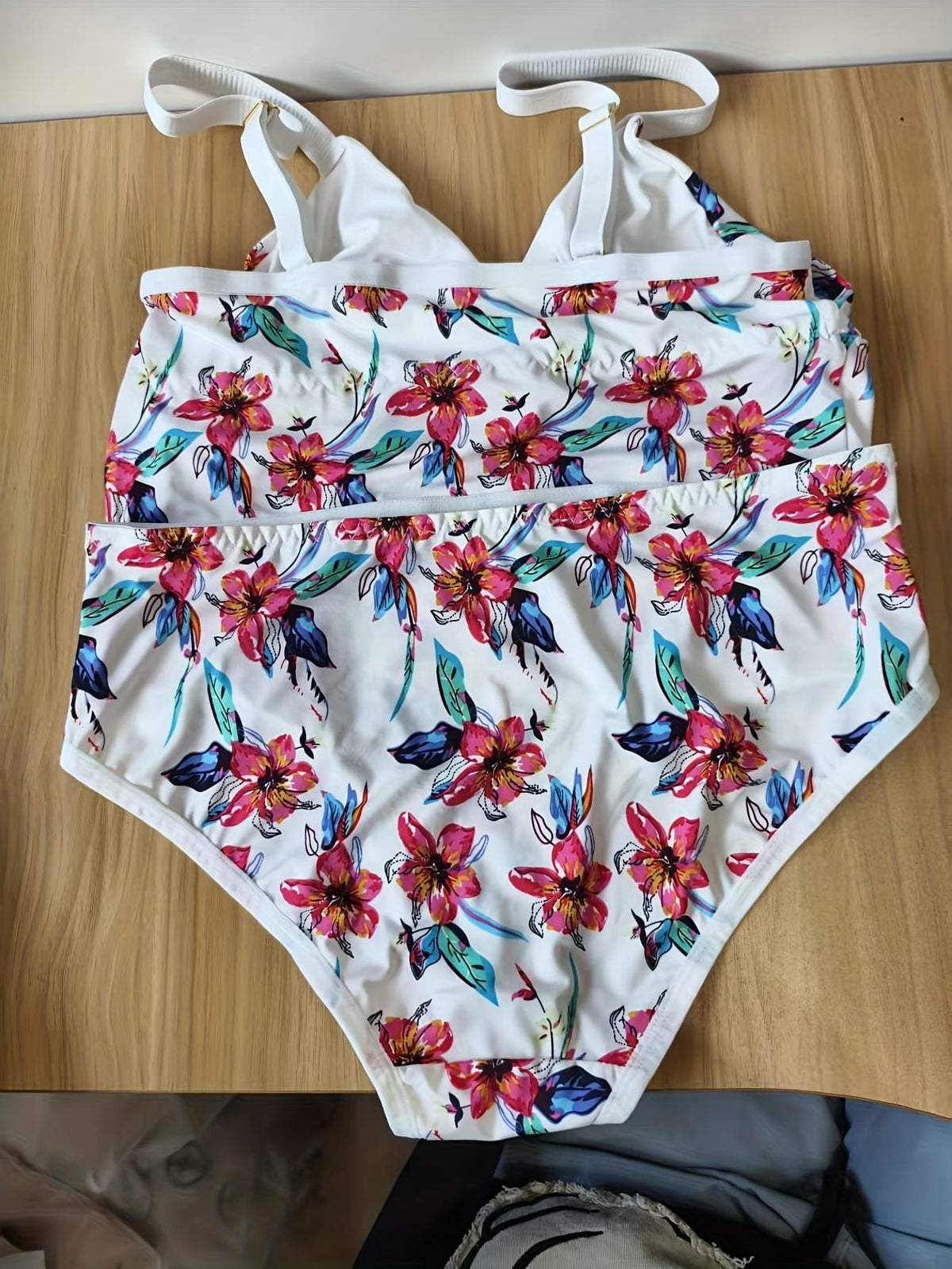 KissICON Floral Curve Wireless Bra