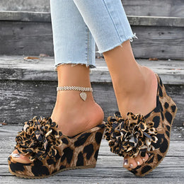 KissICON Flower Decor Wedges Sandals for Women Fashion Leopard