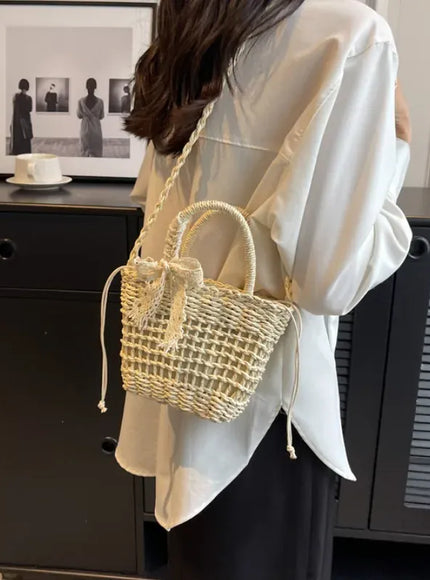 KissICON Forest Small Fresh Woven Women's Fashionable Lace