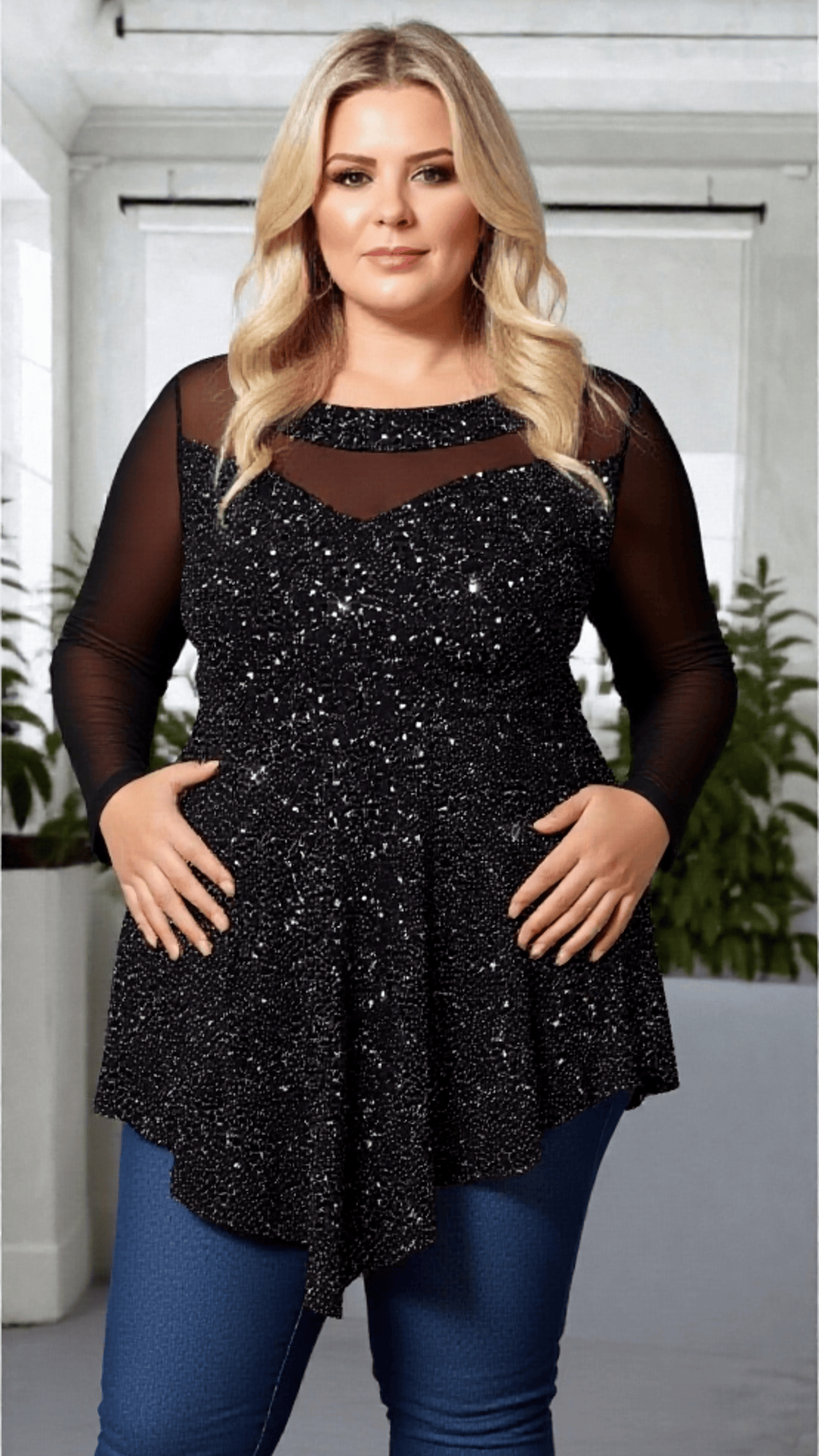 KissICON Glitter Glam Asymmetrical Top