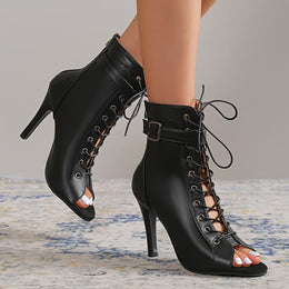 jkthpu-45 Glossy Black Gothic Punk Stiletto Heels with Ankle Strap