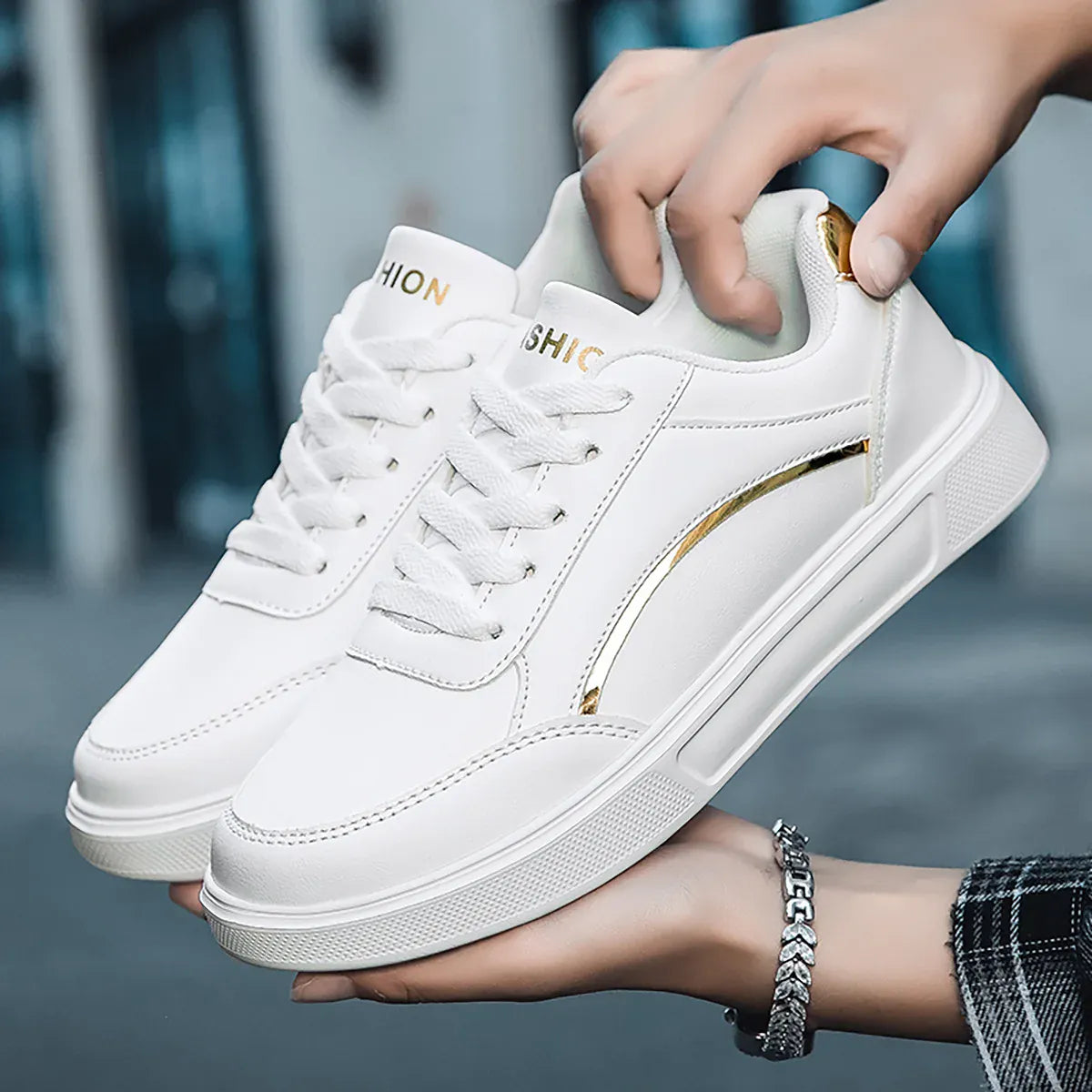 Dropshipman Gold / 42 Hot Sell Women Shoes Ladies Casual Shoes Bling Skateboard Sneakers For Women Tennis Walking Shoes
