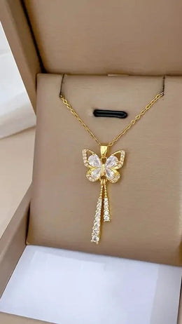 jkthpu-45 Golden KissIcon Sparkling Zirconia Gold Butterfly Necklace - Shine
