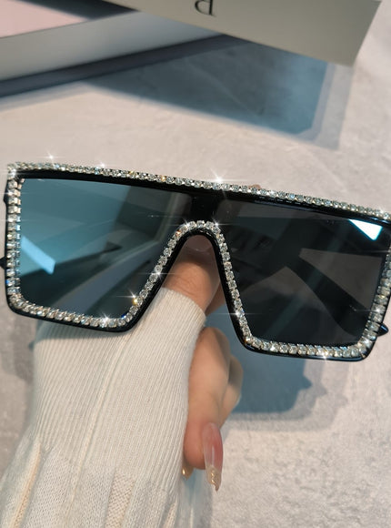 jkthpu-45 Sunglasses Gray Rhinestone Sunglasses – Oversized Square Frame | Gray & Black